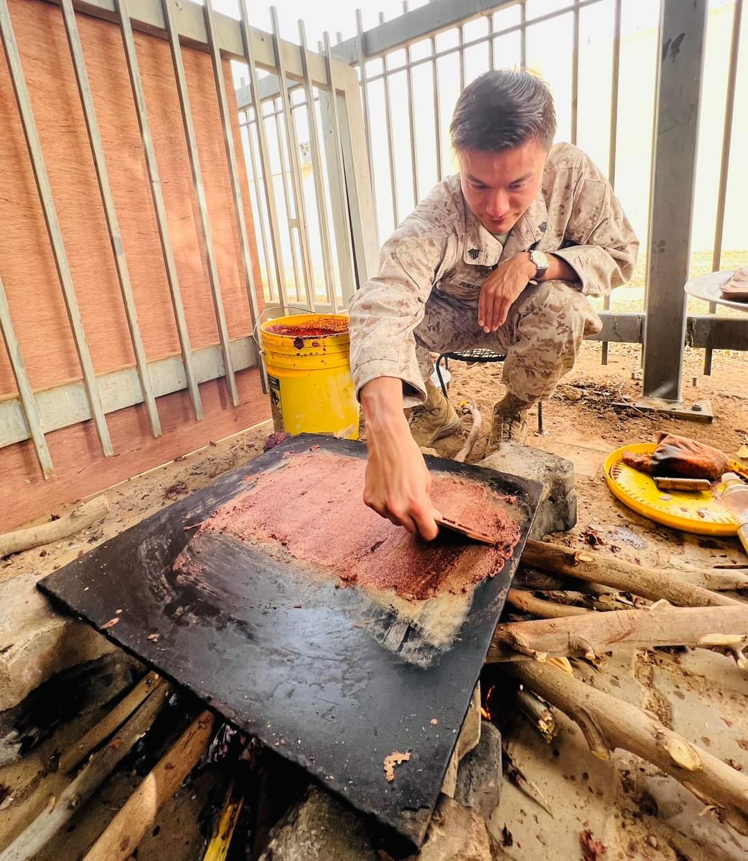 عواسة ابريل السفارة الأمريكية 