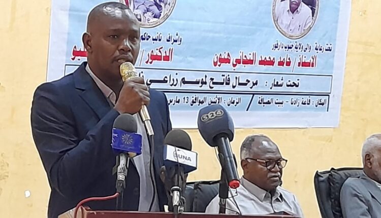 والي شمال دارفور الجنرال نمر يشيد بتجربة جنوب دارفور فى إطار فتح المسارات والمراحيل