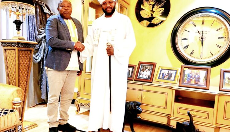 احمد دينار و عبد الواحد محمد نور