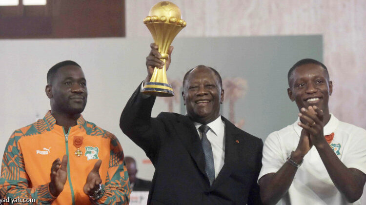 مكافآت أبطال إفريقيا..