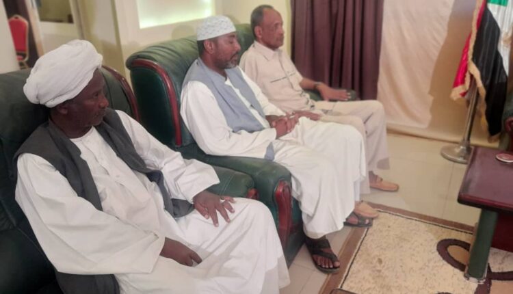 قيادات نافذة بكسلا تبصم بالعشرة لدعم مسيرة الوالي 