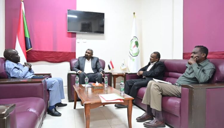 شرق دارفور نقص كبير في الإمداد الدوائي ووزارة الصحة الإتحادية تتعهد بمواصلة الدعم. 