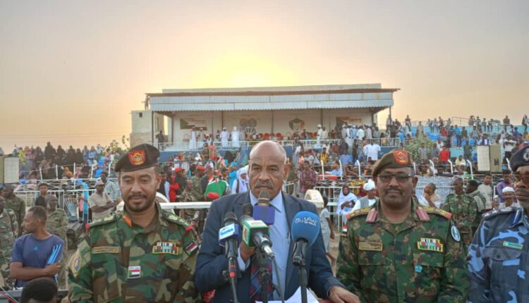 خضر رمضان : يشهد تخريج الدفعة الاولي لقوات العمل الخاص بحلفا الجديدة 