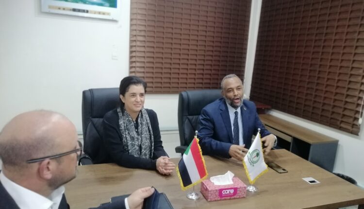 إجتماعات و زيارات لمدير الإقليمي لصحة العالمية ببورتسودان