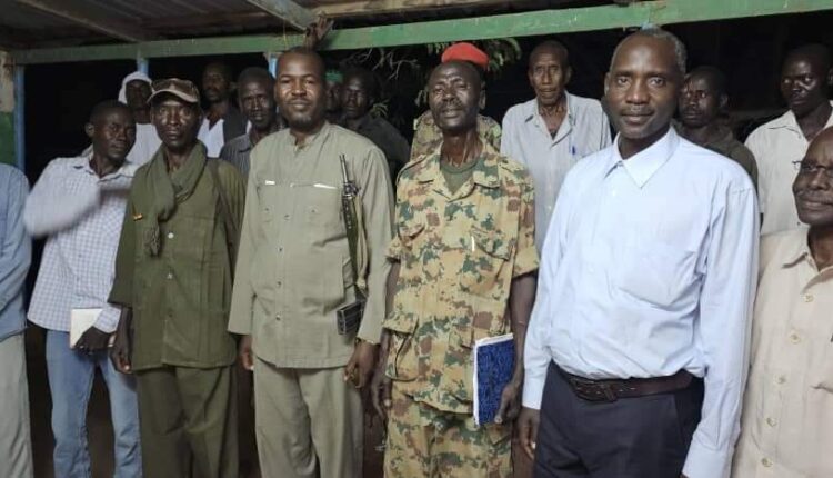رئيس تحرير السودان الإصلاح يتفقد قوات الحركة بمناطق التجميع والخطوط القتالية بكسلا
