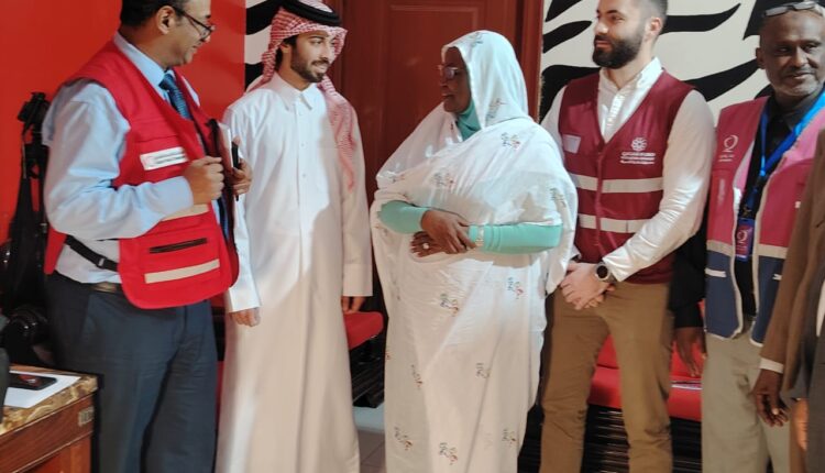 مفوض العون الانساني تلتقي بوفد صندوق قطر للتنمية الزائر للبلاد