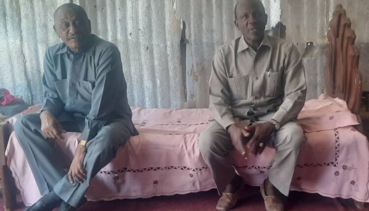 والي القضارف يقدم دعم مادي وعيني للإسرة المتعففة بالولاية