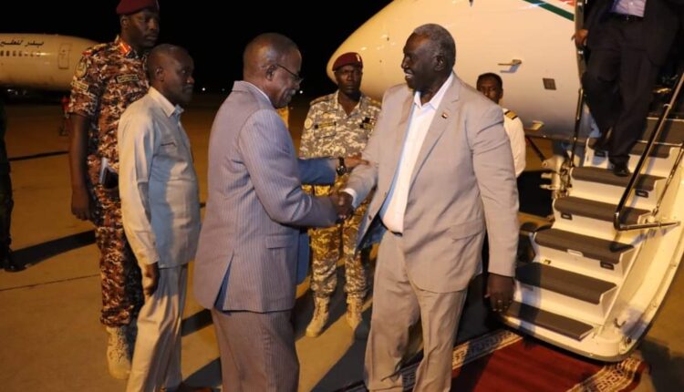 مالك عقار يعود الي البلاد قادماً من جوبا 