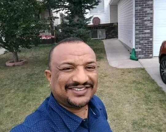 محمد موسى يهنئ بالعيد