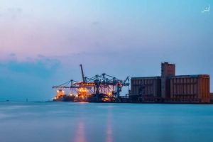 إنارة عدد من الأحياء الطرفية ببورتسودان