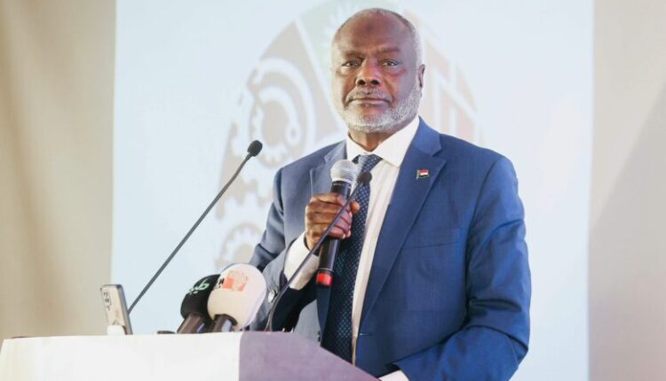 وزير المالية يطمئن على موقف البلاد من المخزون الاستراتيجي من الحبوب.