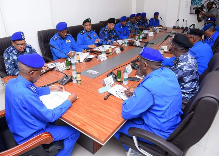 المدير قوات الشرطة يترأس الاجتماع الدوري لهئية ادارة الشرطة