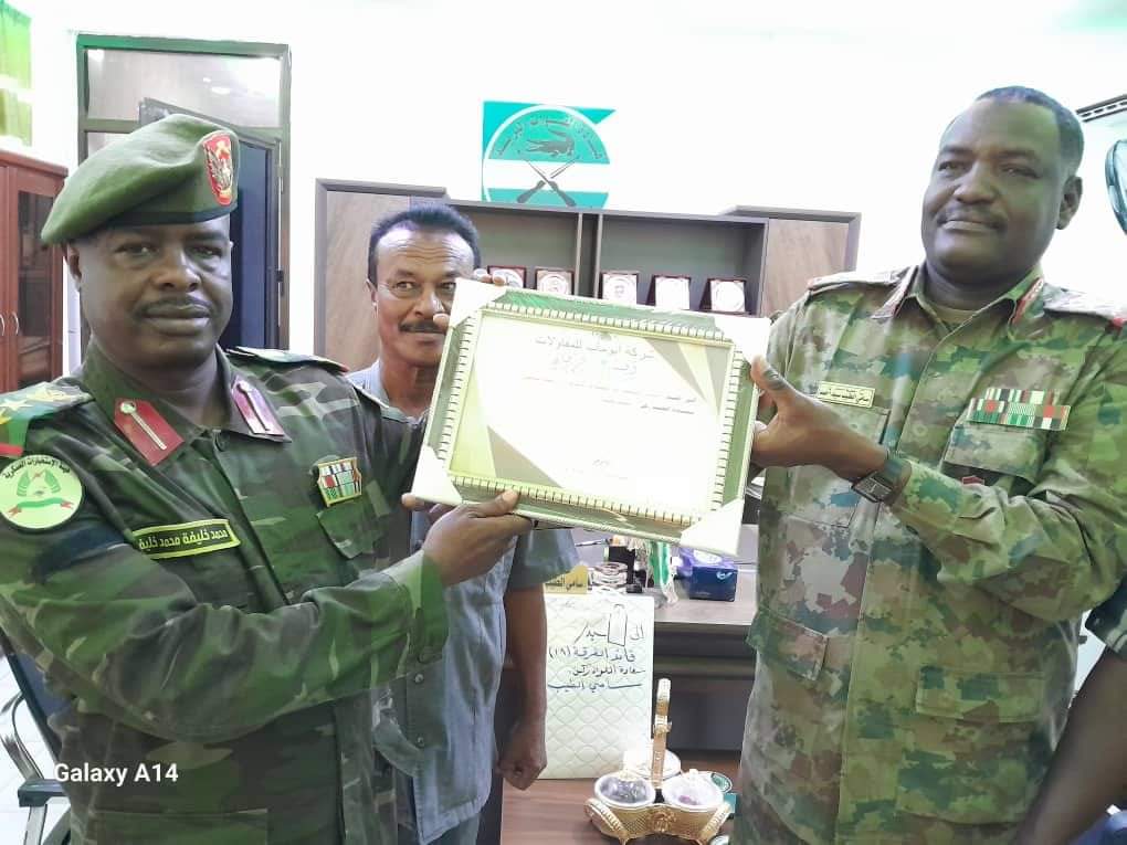 قطعة أرض لضابط صف أسقط مسيرة بـ "كوستي"