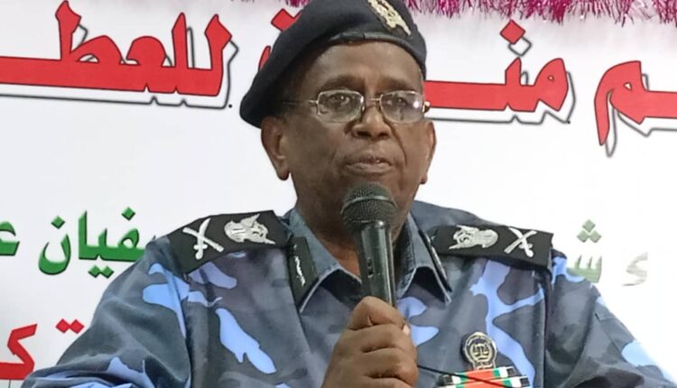 شرطة كسلا تكرم المتقاعدين واسر الشهداء والمتوفين من منسوبيها