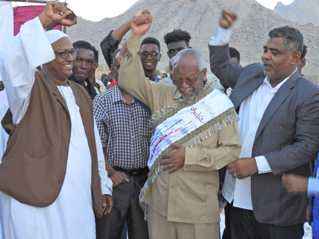 "قم للمعلم" .. كسلا تحتفي بالمعلم وترفع له القبعات