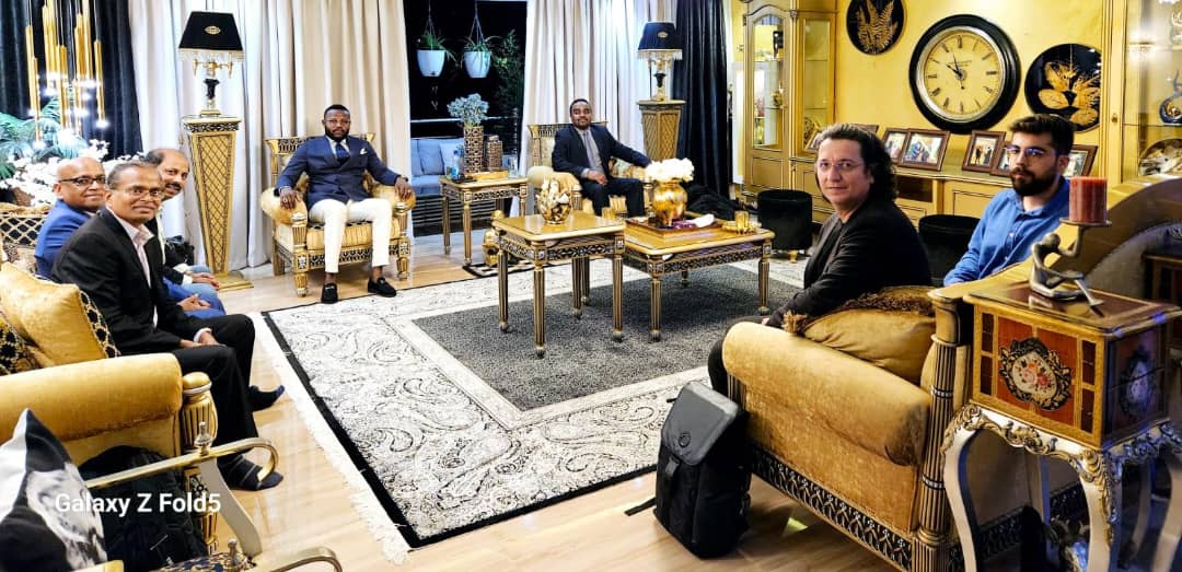 دينار القابضة وكومبلاي ينفذان مشروعات للتحول الرقمي بشرق ووسط أفريقيا بتكلفة تبلغ أكثر من مائة مليون دولار 