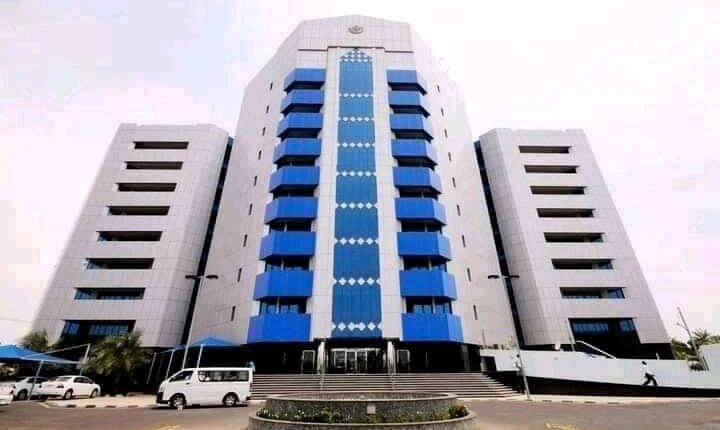 مصدر ببنك السودان اتجاه لطباعة عمله و121بنك وفرع تم نهبه فى الخرطوم