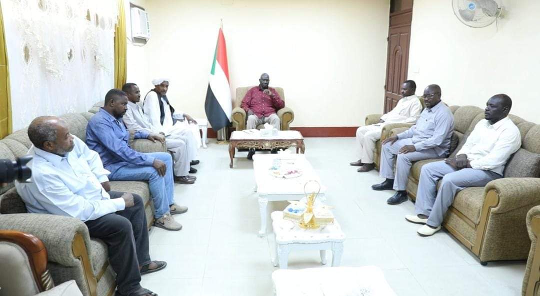مالك عقار يلتقي وفد نظارة الكواهلة بمحلية قدير بجنوب كردفان
