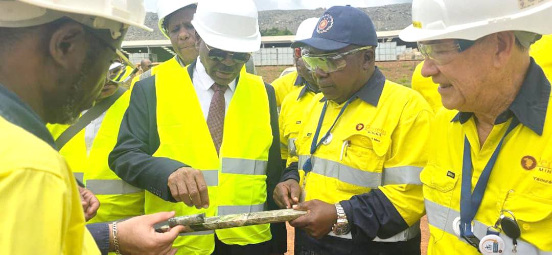 تفاصيل زيارة وزير المعادن ووفده المرافق لمشروع شركة بيرثث بـ ياموسوكرو بساحل العاج