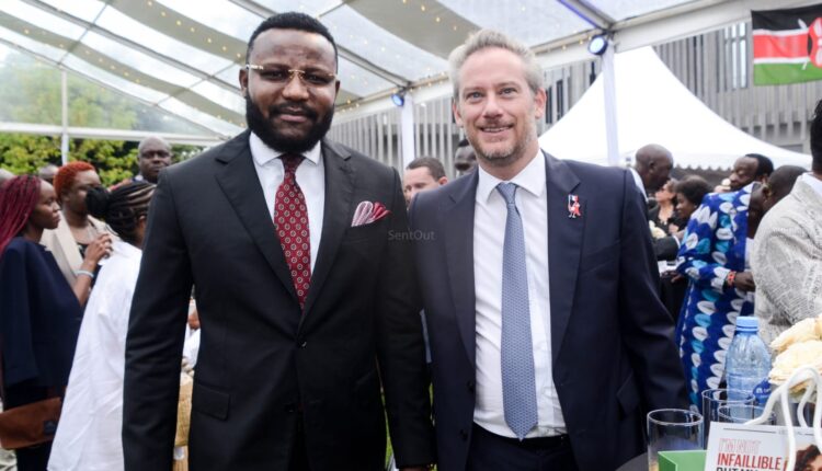 السلطان أحمد دينار يلبي الدعوة الفرنسى للمشاركة في يوم الباستيل بنيروبي